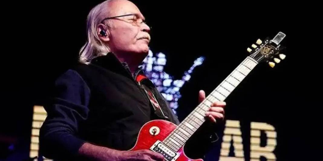 Al Yazmalım, Çiçek Abbas'ın müziklerinde imzası vardı! Cahit Berkay'dan şok itiraf: Zamanında o ünlüye aşıkmış 5